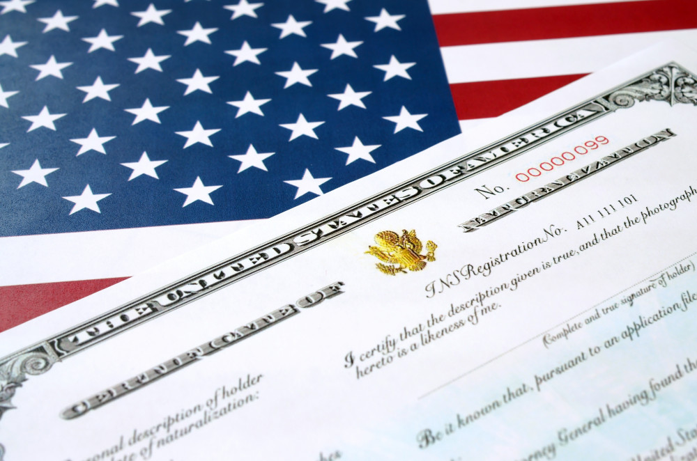 La demande de naturalisation française : un processus complexe mais accessible