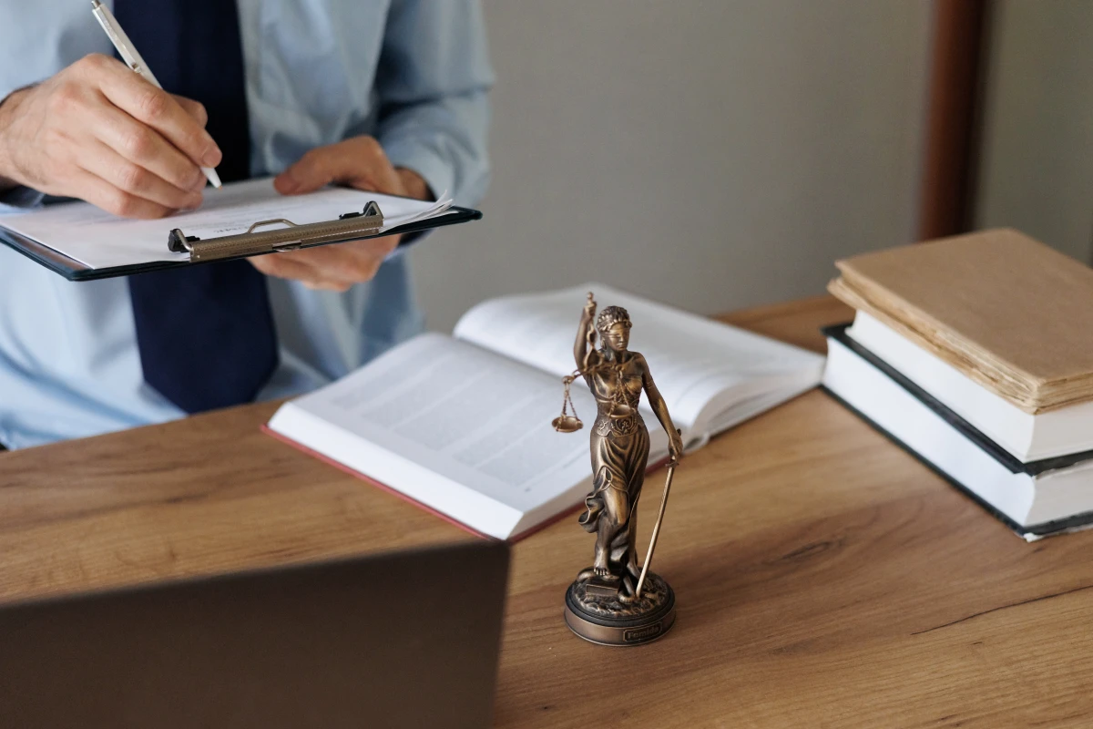 Divorcer par Internet: comprendre la procédure et ses enjeux